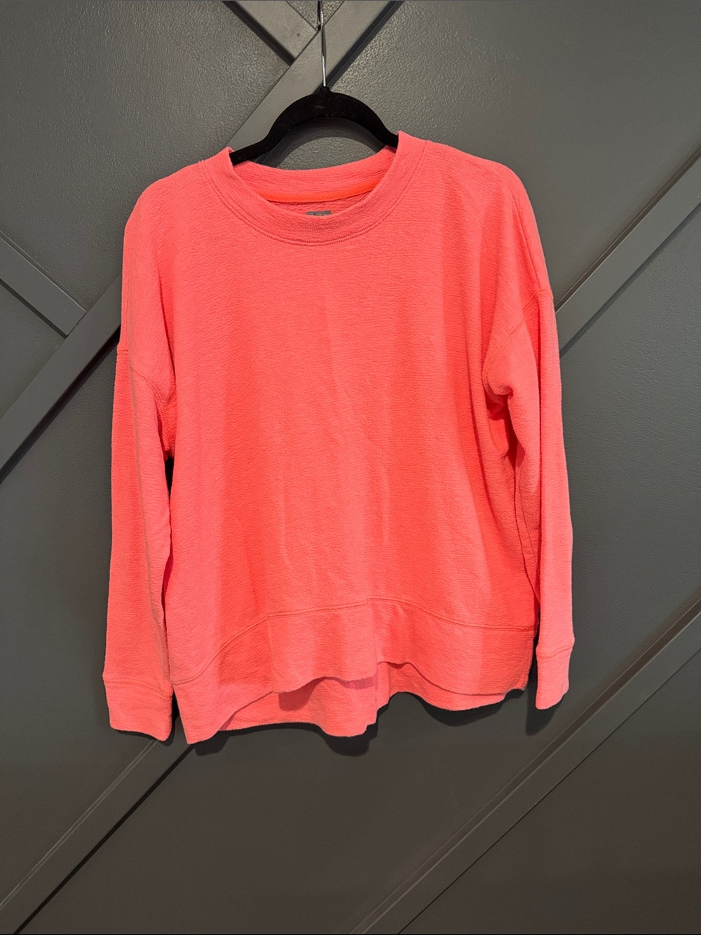 aerie Coral Crewneck Pullover Sweatshirt